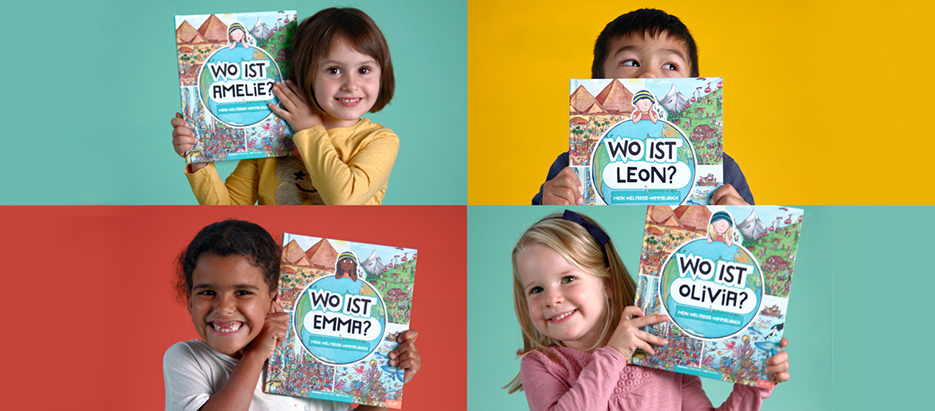 Osterdeko basteln: Kinder halten ihr Ostergeschenk in den Händen: Ein personalisiertes Wimmelbuch